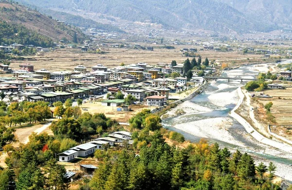 Flygfoto Över Thimphu City Med Bhutanesiska Traditionell Stil Hus Nära — Stockfoto