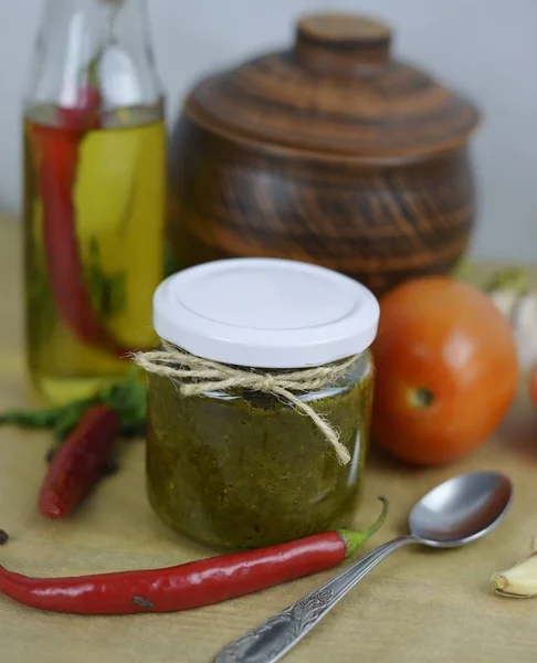 Sauces Bouteilles Sur Table — Photo