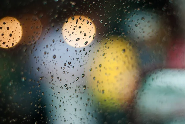 Yağmurlu bir gün ışık bokeh.