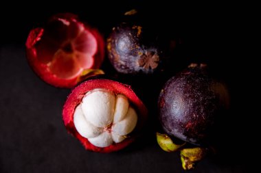 Vitamini zengin mangosten meyve