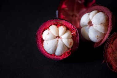 Vitamini zengin mangosten meyve