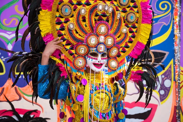 Parada Kolorowe Maski Uśmiechający Się 2018 Roku Festiwal Masskara Bacolod — Zdjęcie stockowe