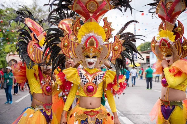 Felvonulás Színes Mosolygó Maszk 2018 Masskara Fesztivál Bacolod City Fülöp — Stock Fotó