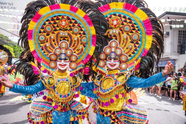 Parade Der Bunten Lächelnden Maske Beim Maskenfest 2018 Bacolod Stadt — Stockfoto