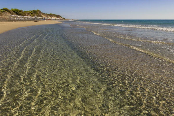Summertime Najpiękniejszych Piaszczystych Plaż Regionie Apulia Alimini Bay Wybrzeża Salento — Zdjęcie stockowe