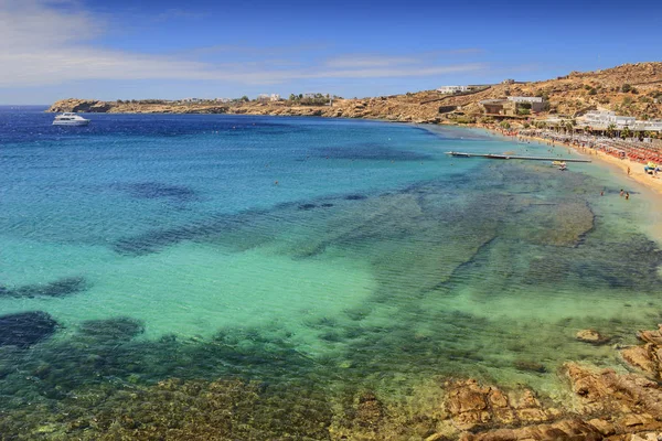 Summertime Mykonos Paradise Beach Kalamopodi Grecja Słoneczny Błękitnego Nieba Krystalicznie — Zdjęcie stockowe