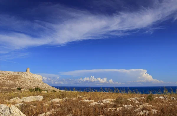 Die Schönste Landschaft Italiens Salento Apulia Hintergrund Sant Emiliano Turm — Stockfoto