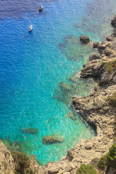 Middellandse Zee Met Alleen Boten Blue Water Eiland Capri Italië — Stockfoto