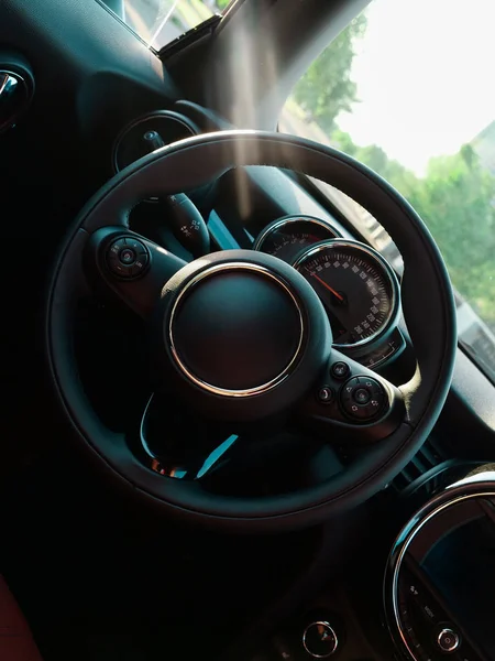 Steering Wheel Glare Sun — Stock Photo, Image
