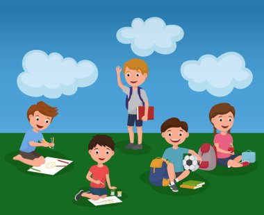 Yaz kindergarden renkli vektör çizimler çocuk etkinliği. Karikatür küçük kindergarden erkek ve kız çim üzerinde oturan ve alfabe eğitimi, futbol oynarken ve resim çizim.