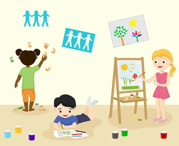 Niños en jardín de infantes dibujar y pintar en ilustración vectorial clase de arte. Niños en edad preescolar pintando y dibujando dibujos, dibujos animados niños personajes cartel . — Archivo Imágenes Vectoriales