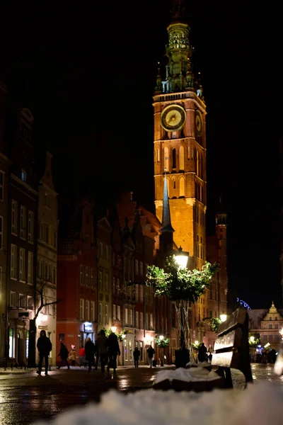 Architectuur van de nighty oude stad in Gdansk — Stockfoto