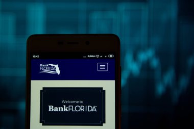 Banka Florida logosu akıllı telefon görüldü