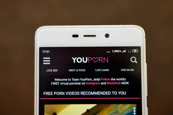 Youporn logo seen on the smartphone screen — Stock Photo, Image