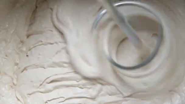 Lassú mozgású serpenyő keverés beton vakolat — Stock videók