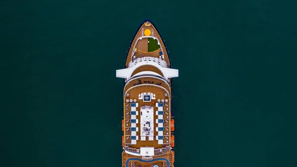 Gran Crucero Mar Barco Crucero Pasajeros Navegando Través Del Golfo — Foto de Stock