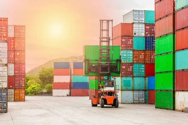 Industriehafen Gabelstapler Umschlagscontainer Container Import Export Geschäft Logistik — Stockfoto