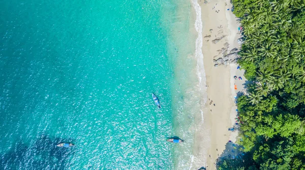 Gente Bañándose Sol Nadando Jugando Playa Turistas Playa Arena Vista — Foto de Stock