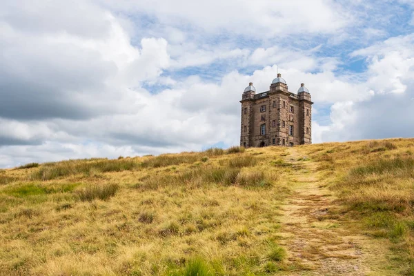 Torre Jaula National Trust Lyme Peak District Cheshire Reino Unido — Foto de Stock