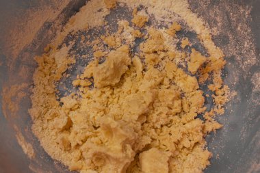 hamur yoğurma fırından önce hamur dokusu