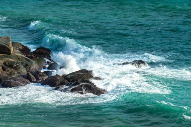 Kayalar ve Deniz - Phuket Adası, Tayland