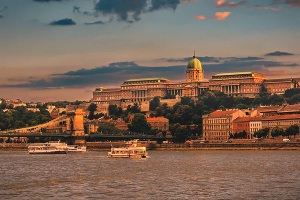 Budapest Hungary July 2018 Beautiful Golden Sunset Buda Side Buda — Stock Photo, Image