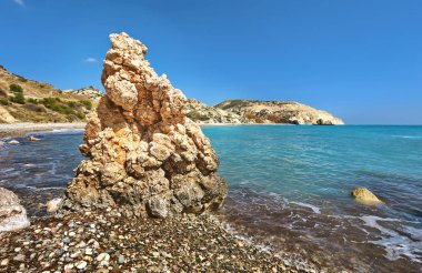Aphrodite (Petra Tou Romiou) Yunan tanrıçası Afrodit Doğum yeri aşk, üzerinde bir kıyı sahil Batı Kıbrıs Paphos ve Limasol arasında kaya