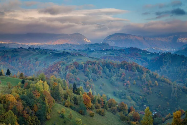 Herbstlandschaft Transsilvanien — Stockfoto