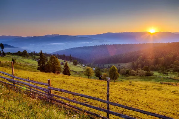 Summer Sunrise Carpathian Mountains Romania — Stock Photo, Image