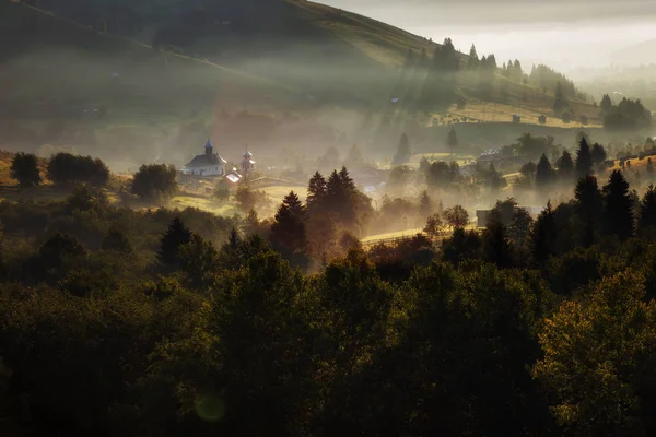 Sommersonnenaufgang Der Bukowina Rumänien — Stockfoto