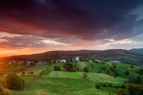 Wunderschöne Landschaft Sonnenaufgang Der Sommerzeit — Stockfoto