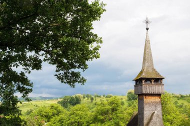 Yaz görünümü Barsana Manastırı, Maramures - Romanya