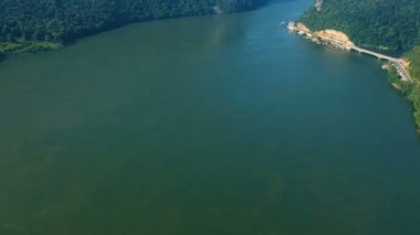 Danube Gorge yaz havadan görünümü, Romanya