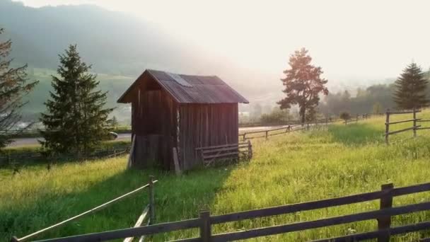 Vista Aérea Acima Aldeia Sadova Bucovina — Vídeo de Stock