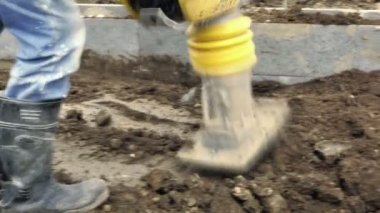 Jumping Jack kompaktör, titreşimli blower, mekanik atlama. Sıkıştırma makineleri, makineleri, toprak sıkıştırma için. Ayrıntı toprak işleri, İnşaat Sanayi