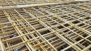 Armatür tel yaptı. Metal roxtors, takviyeli beton tavanlar takviye. Yapı malzemesi, arka plan doku. Kari ağları, roxor, Beton çelik, Metalurji Malzeme