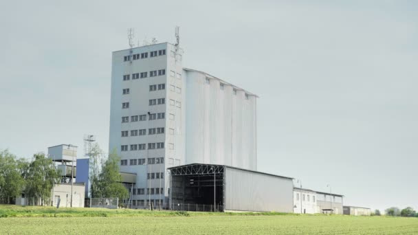 Konkreta Spannmålssilo Byggnad Tillplattad Landskap Stora Frö Hiss Bilder Jordbruk — Stockvideo