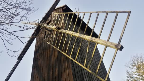 Wooden Windmill Historical Industrial Architecture Sunny Spring Day — Stock Video