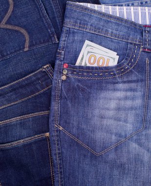 kağıt fatura yüz ABD dolarlık kot ön cep,