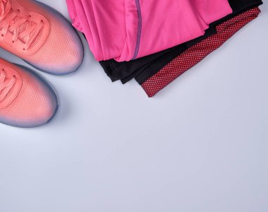  fitness beyaz bir arka plan üzerinde öğeleri