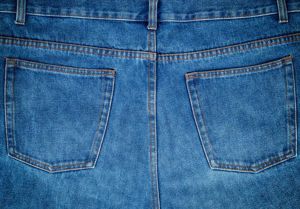 Fragment einer blauen Jeans mit Gesäßtaschen — Stockfoto