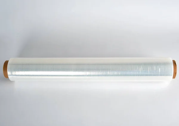Rouleau enroulé de polyéthylène transparent pour emballage alimentaire — Photo