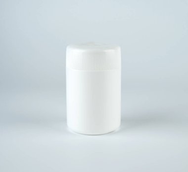 ilaçlar için bir kapak ile boş beyaz plastik kavanoz 