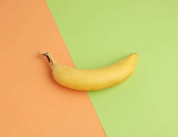 Ripe Yellow Banana Colored Background Top View Close — Stock Photo, Image