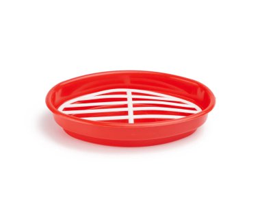 Plastik kırmızı sabun kabı beyaz arkaplanda izole edilmiş, kapat