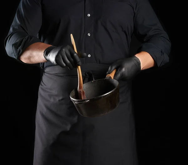 Macho Cozinheiro Uniforme Preto Luvas Látex Detém Vazio Rodada Vintage — Fotografia de Stock