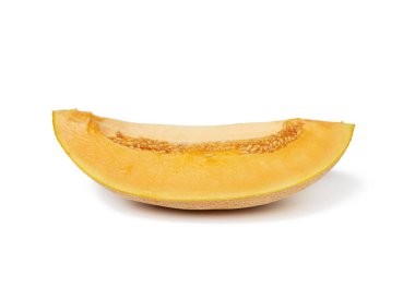 Çekirdekli olgun kavun parçası, portakal suyu, beyaz arka planda izole edilmiş meyve, kapat.