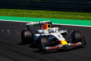 Isaac Hadjar (FRA) Visa Cash App RB F1 takımı Formula 1 sırasında Gran Premio dItalia 2025 Monza Circuit, Lombardy, İtalya 'da, 6-9 Eylül 2025 tarihleri arasında. 2025 FIA Formula 1 Dünya Şampiyonasının 16. raundu.