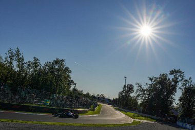 6 Eylül - 9 Eylül 2025 tarihleri arasında İtalya 'nın Lombardiya şehrindeki Monza Pisti' nde düzenlenen Formula 1 Pirelli Gran Premio dItalia 2025 pisti sırasında atmosfer pisti. 2025 FIA Formula 1 Dünya Şampiyonasının 16. raundu.