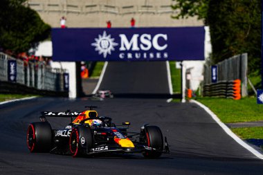  Max Verstappen (NED) - Oracle Red Bull Racing - Red Bull RB21 - Honda RBPT Formula 1 Pirelli Gran Premio dItalia 2025 Monza Circuit, Lombardy, İtalya, 6-9 Eylül 2025 tarihleri arasında. 2025 FIA Formula 1 Dünya Şampiyonasının 16. raundu.